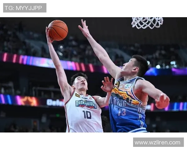 同曦王牌郭昊文苦练普拉提,战力提升剑指季后赛